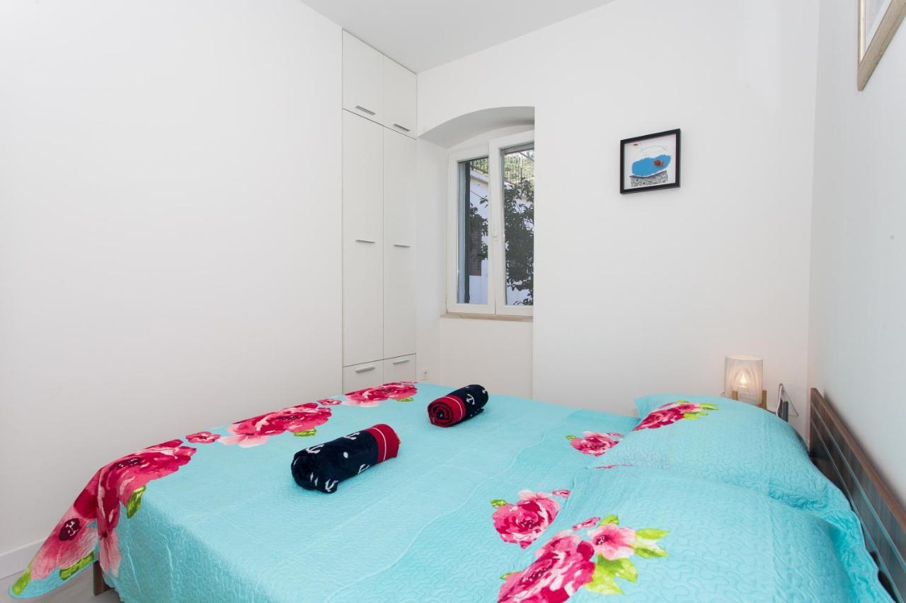 Beach Apartment Renco Sumpetar المظهر الخارجي الصورة